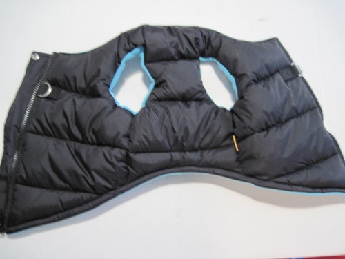 Gooby Dog puffer dog vest size M