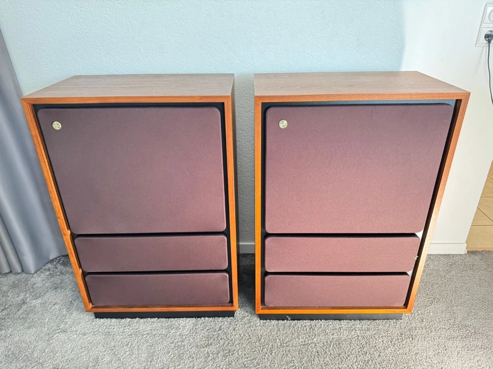 Tannoy Legacy Arden High End Standlautsprecher in Walnuss aus 2023 - Bild 3 von 4