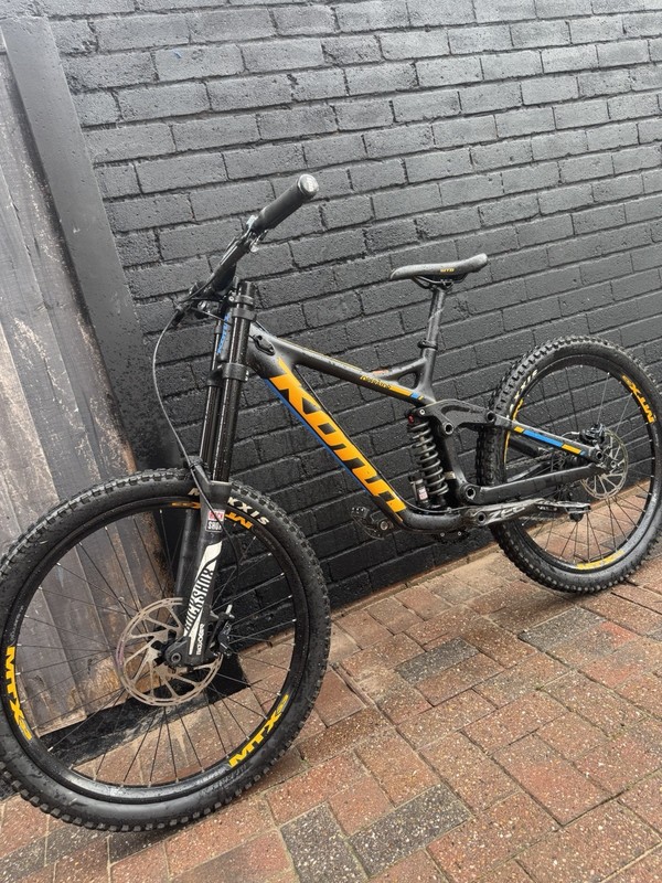 Kona Supreme Operator 26 Inch **Immaculate Condition**