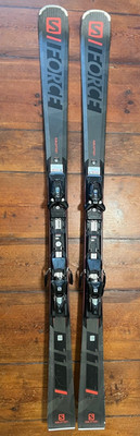 Salomon S/Force 11 - Alpin Ski 170 cm mit Bindung, Schwarz/Grau/Rot