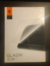 MacBook Pro 14-inch 2023 Screen Protector GLAS.tR SLIM