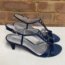 Adrianna Papell Boutique Navy Classic Satin Rhinestone Beaded Heels Size 9.5
