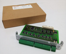 Bosch 1070078917-108, CL-A2-24V-0.5A Output Module Board PLC Module CL200