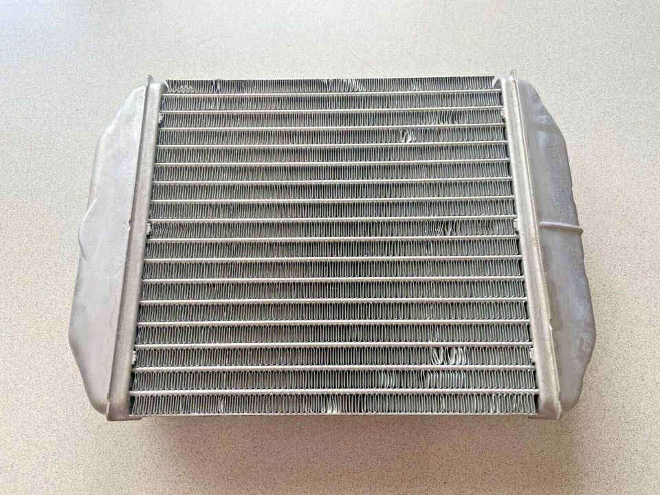 Mercedes-Benz SLK280 SLK350 R171 2004-2010 ~ intercambiador de calefacción ~ A1718300020 Foto 2 de 3