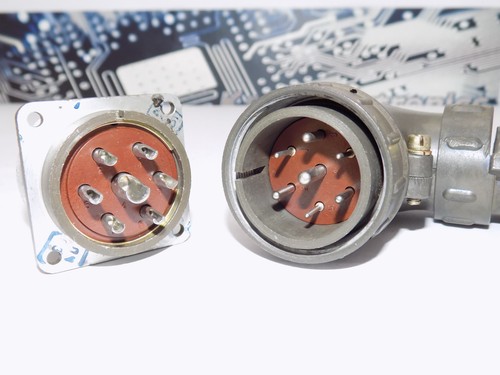 7 Pin Stationary Circular Thread Connector , Male + Female Set Made in USSR NOS - 第 1/7 張圖片