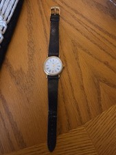 Vintage Guess Watch Women Gold Tone Round 1990 Leather Band New Battery