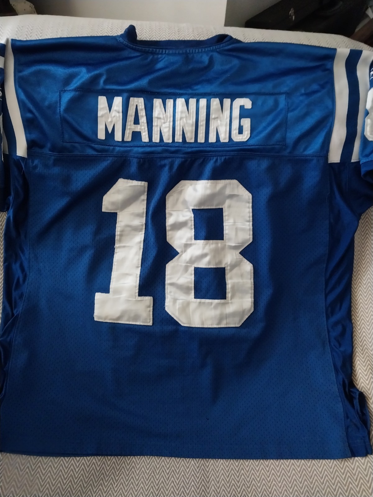 Vintage NFL Super Bowl XLI Manning #18 Jersey Size 54 Tattered Repair See Pics thumbnail 8