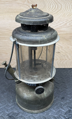 #ad Coleman Lamp Co. Quick Lite 427 Lantern 1931 Antique Complete Untested MadeUSA $100.00