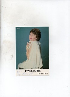 AUTOGRAPH LATE LYNNE PERRIE CORRIE BIDDING ONLY