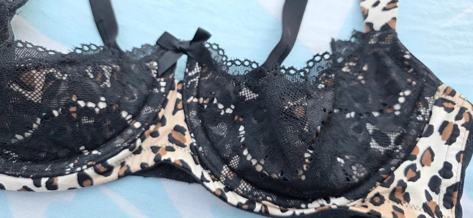 Cacique Seriously Sexy Lightly Lined Quarter Cup Lace Bra Animal Prints sz 36C - Image 4 of 4
