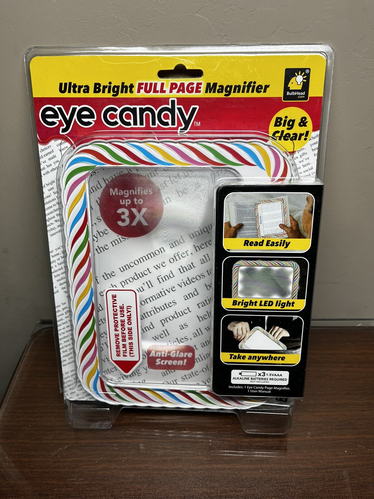 Eye Candy UltraBright FullPage Magnifier, As Seen On TV, Magnifies Up