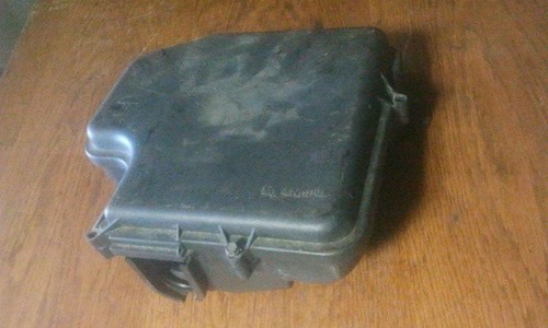 Audi A4 B5 1.6 8D Gehäuse Steuergerät Motorsteuergerät 8D1907355B