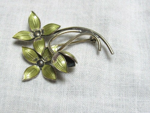 Vintage Ivar Holt Norway Sterling Pin Enamel Olive Green - Picture 2 of 8