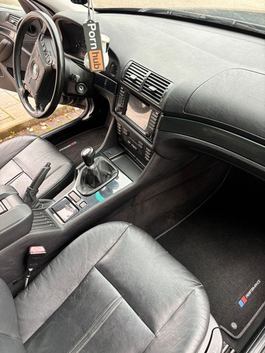 BMW E39 523i Montrealblau Metallic - Bild 5 von 8