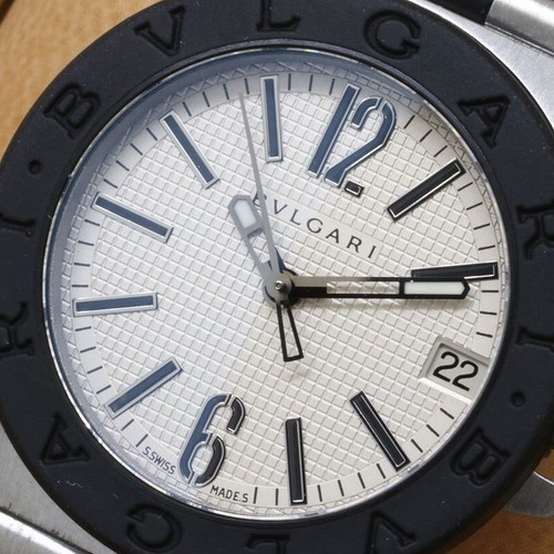 Bulgari DIAGONO DATE DG29SV White Black with Box for Women Very Rare Price - Picture 7 of 9