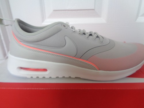 nike thea 36.5