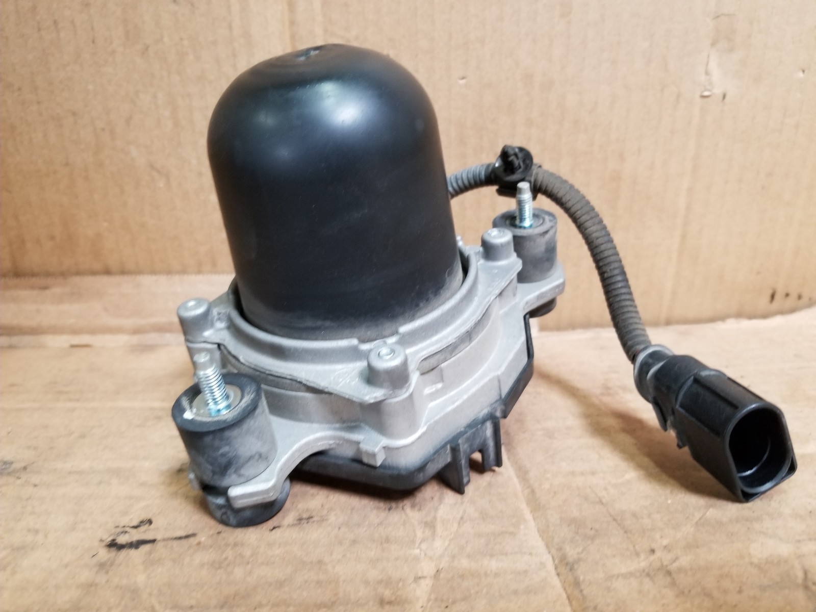 20122014 VOLKSWAGEN GTI MK6 SECONDARY AIR INJECTION SMOG PUMP ASSEMBLY