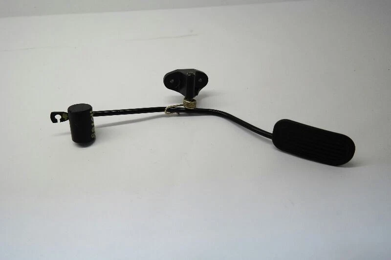 Toyota Celica 2004 pedal acelerador de gasolina  Foto 2 de 4