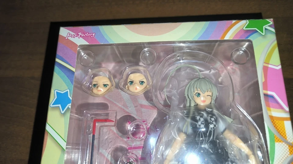 FIGMA 160 NYARUKO HAIYORE NYARUKO SAN NYARLATHOTEP MAX FACTORY ACTION FIGURE - Immagine 3 di 4