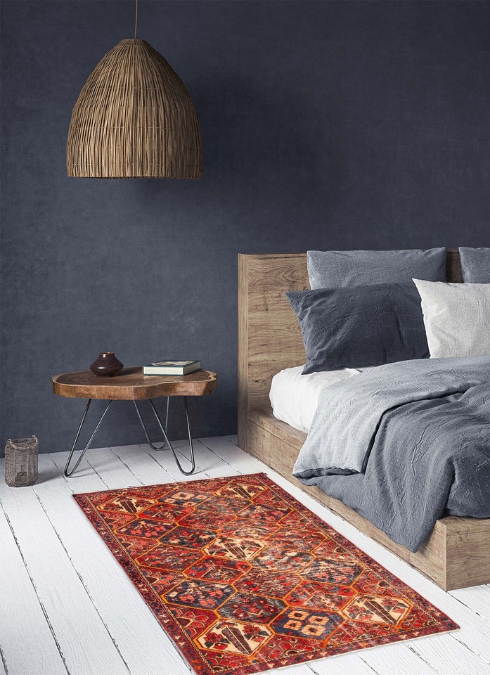 Vintage Red Traditional 3'11