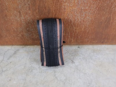 BONTRAGER GIRONA RSL GR TLR GRAVELREIFEN / 700C   35 / 38 / 42 MM   TUBELESS REA