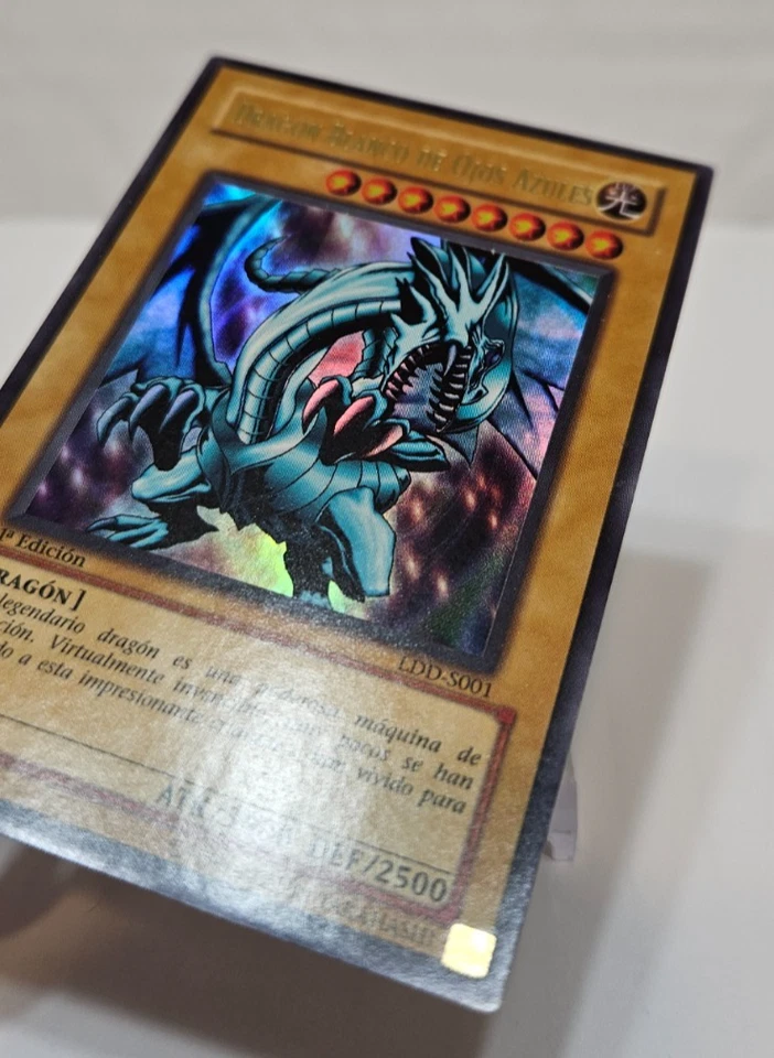 SPANISH Blue-Eyes White Dragon LDD-S001 Ultra Rare 1st Edition Yugioh 7925 - Image 2 of 4
