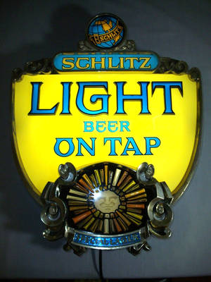 Vintage 70s Schlitz Lighted Bar/Beer sign w/WORKING Sunburst