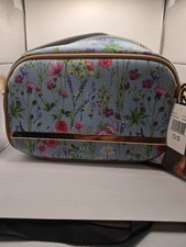 IMAN GLOBAL CHIC  SATCHEL Floral purse should...