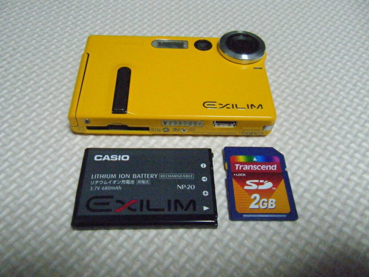 CASIO EXILIM EX-S20 Yellow Compact Digital Camera 2.0MP From