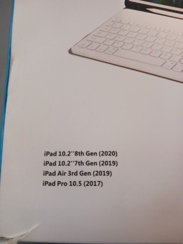 Smart Case With Keyboard For iPad Air 4th Generation Wireless Rechargeable - Picture 2 of 3