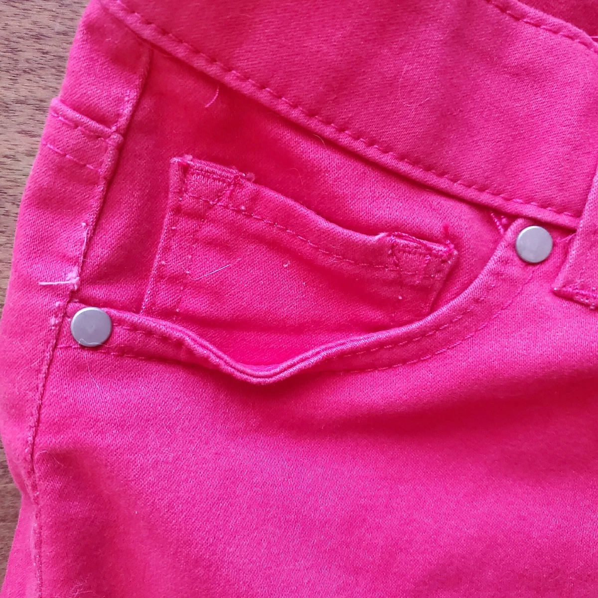 D Jeans Women Size 6 Regular Red Muffin Cover Capri Denim Stretch