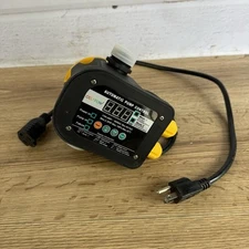 Smart Pump Controller with 2 Modes Digital Display, BSPP G1 Threaded Interface