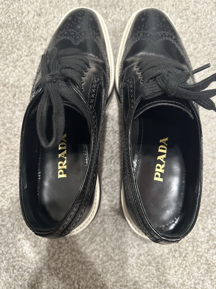 PRADA Women's Black Leather Wingtip Oxford Loafer Size 35.5 EU - Image 2 of 4