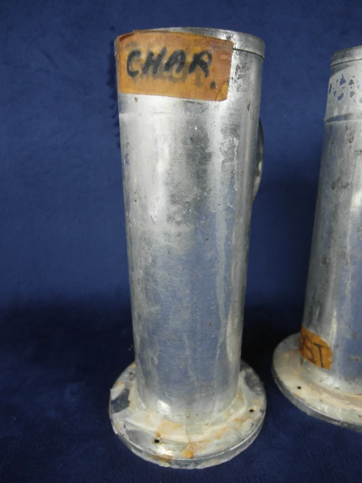 Metal Round Pillar Candle Molds 9"x3” Set 4 Tin - Image 2 of 4