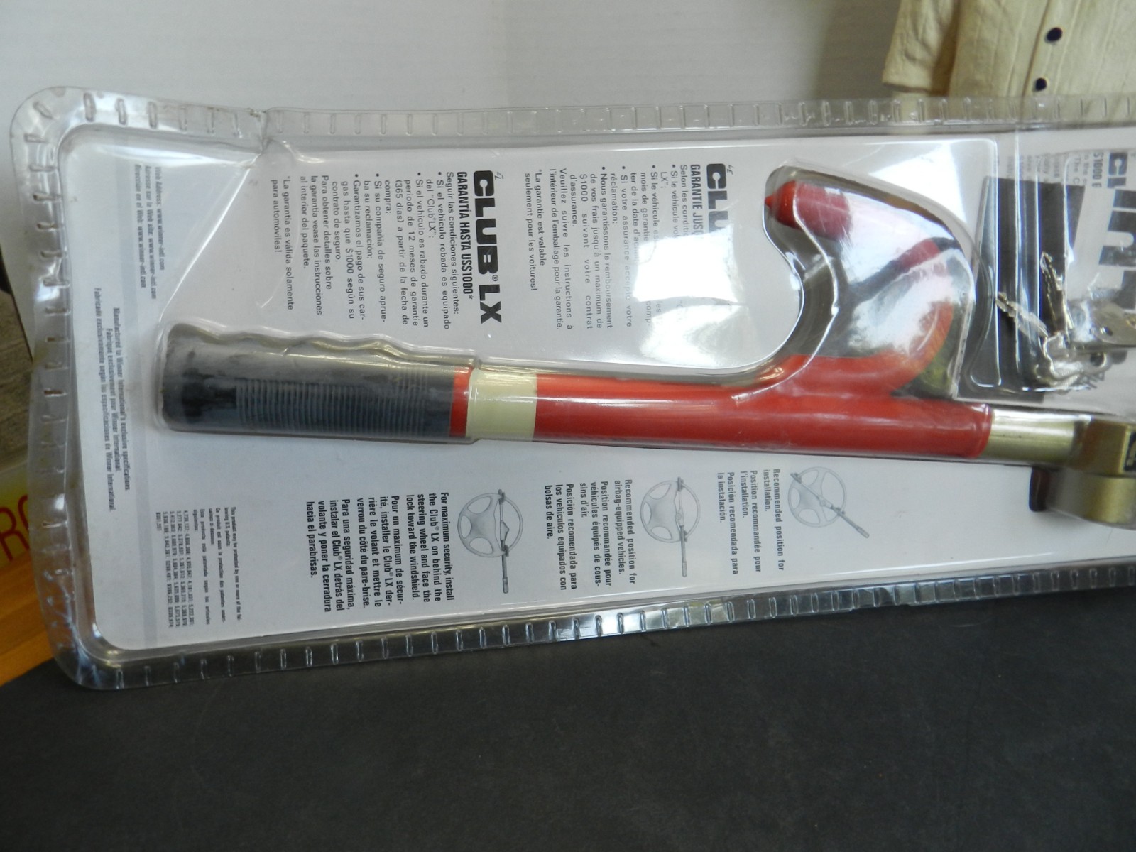THE CLUB LX - CAR STEERING WHEEL LOCK/KEYS - NOS