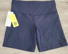 All In Motion Bike Shorts Effortless Support Navy Blue Pockets Women's Sz L NWT