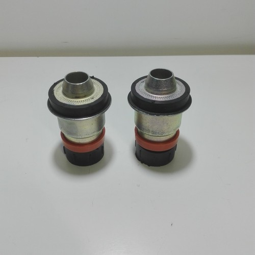 COPPIA SILENT BLOCK RENAULT MEGANE II - CLIO III PER 8200742906 - Imagen 1 de 4
