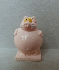 18228.  Ü Ei Figur : Schwein  Mon Desir  Funny Animals 