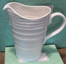 Sophie Conran for Portmeirion White Medium Pitcher 1.5 Pt w/ Gift Box