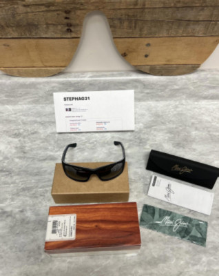 MAUI JIM | NEW | KANAIO COAST | 766 - 02MD | MATTE SOFT BLACK | WHITE | BLUE