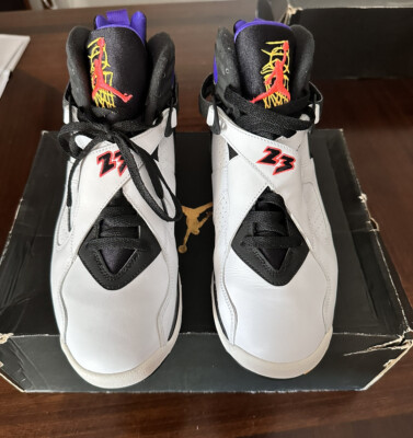 Air Jordan 8 retro bugs bunny White/inffrd/ Blanc/noir /bleu Sz 9.5.  Worn Once