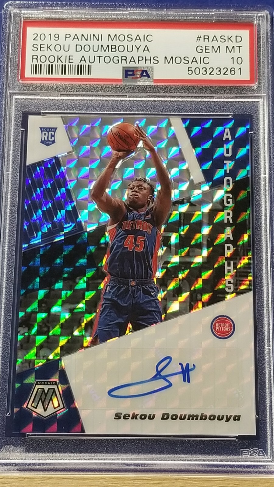 Sekou Doumbouya - 2019 Panini Mosaic Rookie Autograph Mosaic PSA 10
