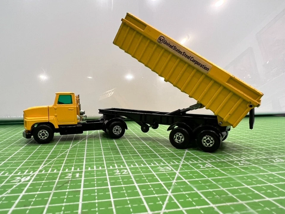 Volquete Matchbox Super Kings K-18 Ford LTS acero Estados Unidos -buen estado- muy buen estado Foto 4 de 4