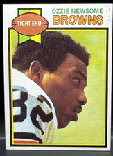 1975 Topps OZZIE NEWSOME rookie card RC #308 Crease-Free Cleveland Browns EX-MT. rookie card picture
