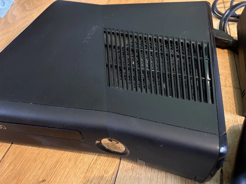 Microsoft XBOX 360 S RGH2 Corona Board 120GB Aurora - Bild 2 von 4