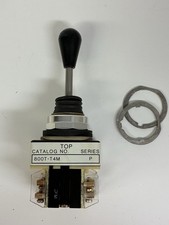 Allen-Bradley 800T-T4M Series P 4-Way Maintained 30mm Toggle Selector Switch