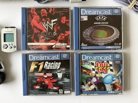 Dreamcast Console (PAL) + 4 Games controllers tested working sega