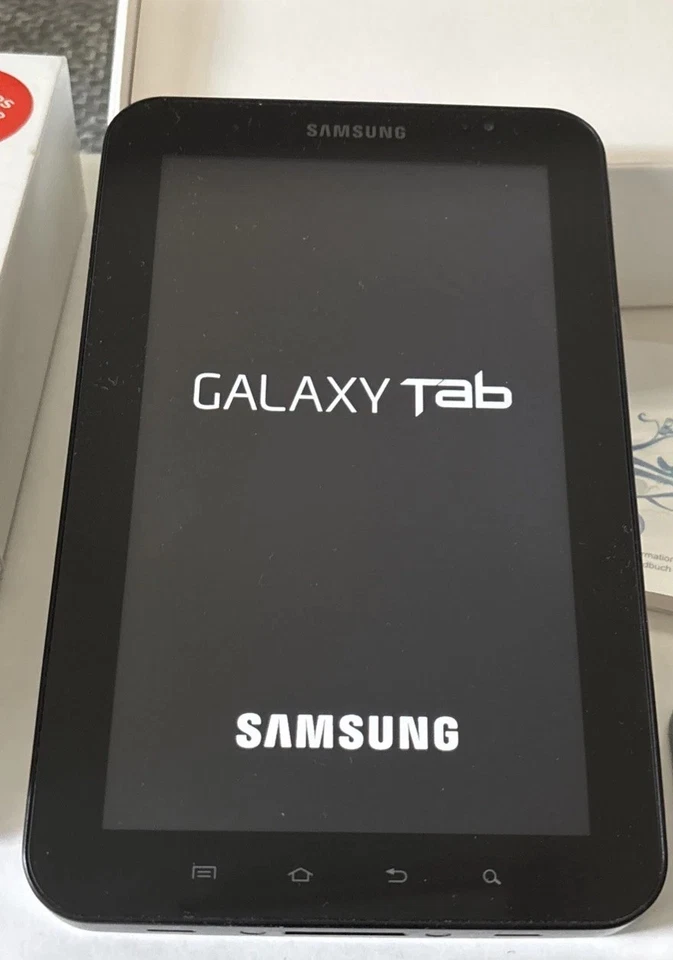 Samsung Galaxy Tab GT-P1000 16GB, WLAN + 3G (Entsperrt), 17,8 cm (7 Zoll) -... - Bild 2 von 2