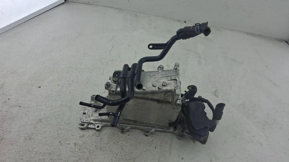 2012-2015 年大众帕萨特原始设备制造商 TDI 2.0L 发动机进气歧管 — 第 2/4 张图片