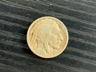 1925 Buffalo Nickel Five Cent Coin 5c - ME5111